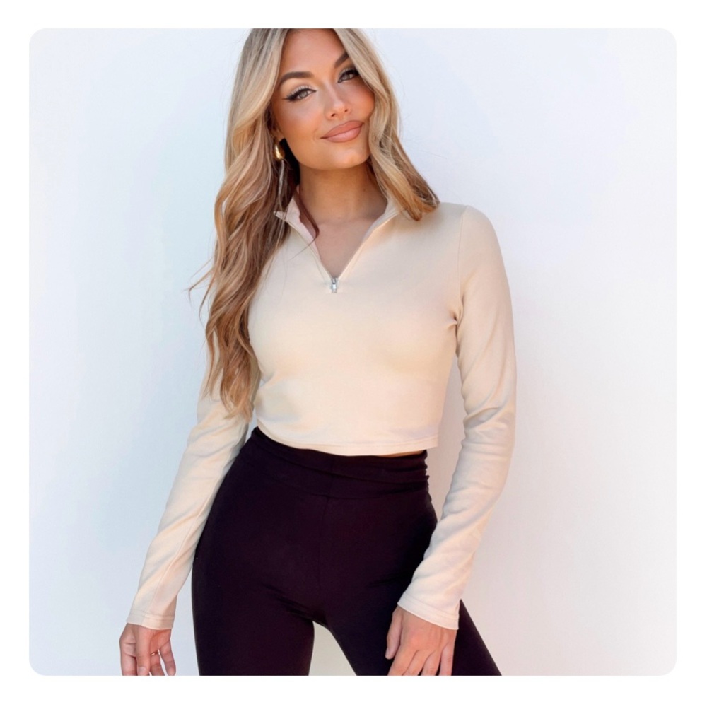 Lane 201 Cream Long Sleeve Tee for Effortless Style